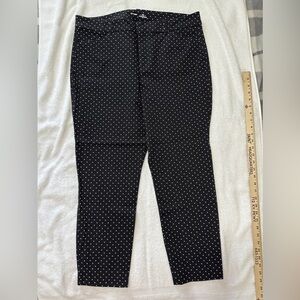 Old Navy size 16 pixie pant, high rise, black with white polka dots